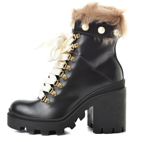 Gucci Trip Black Lace Up Heel Combat Boots with Fur Trim & Pearl Details Size 5 - Picture 2 of 11